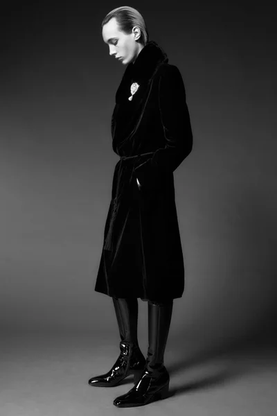 Look 11